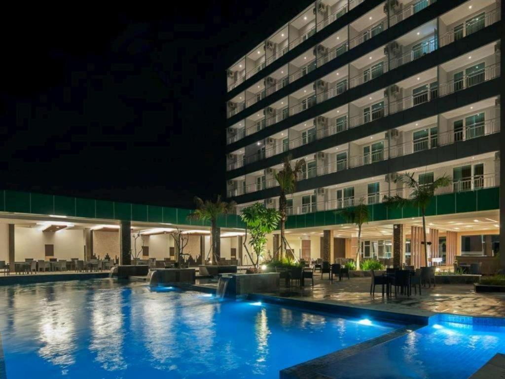 Dalton Hotel Makassar Extérieur photo