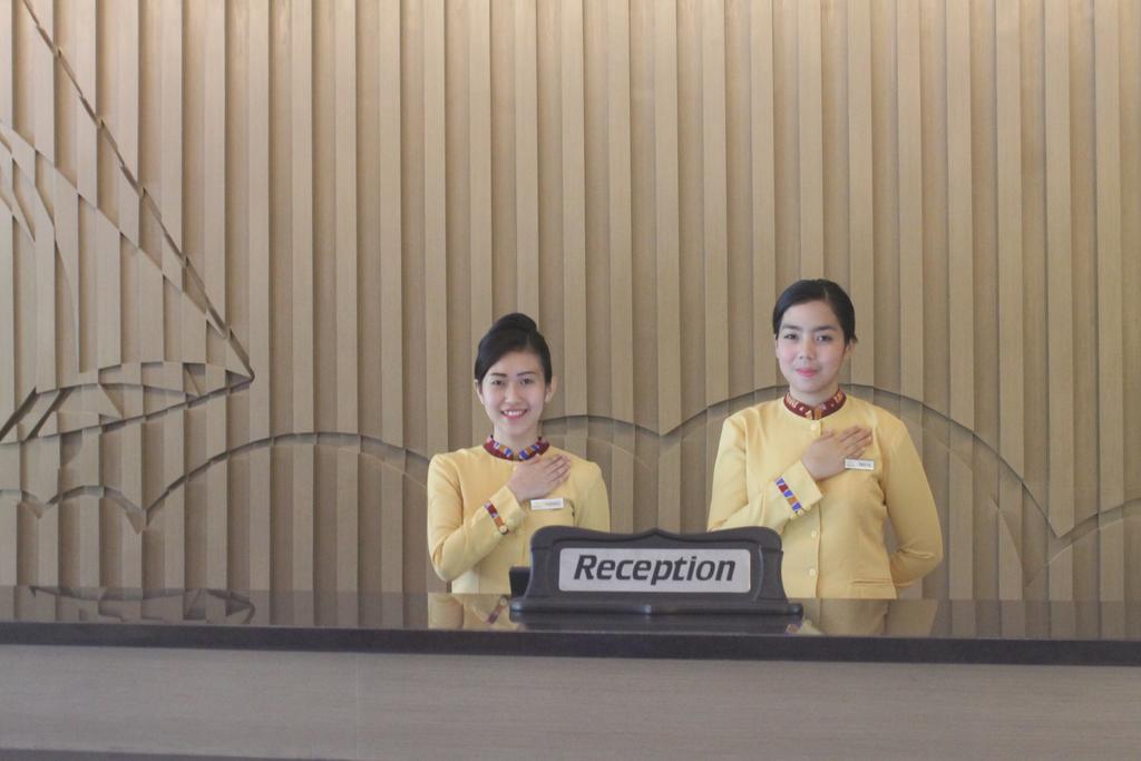 Dalton Hotel Makassar Extérieur photo