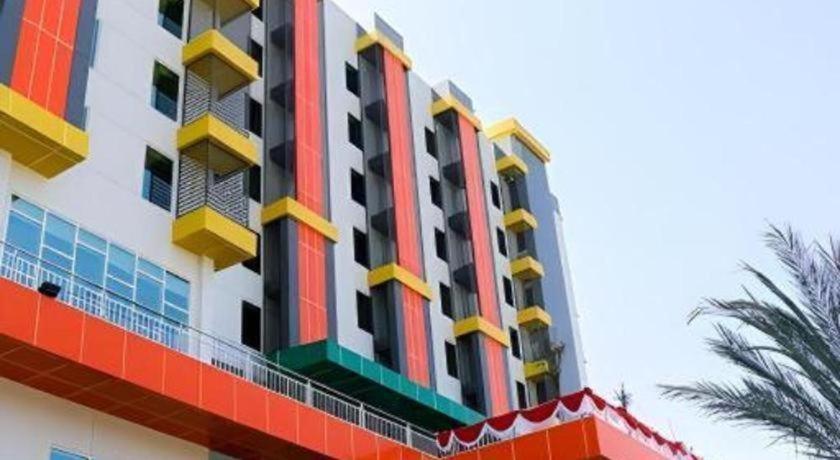 Dalton Hotel Makassar Extérieur photo