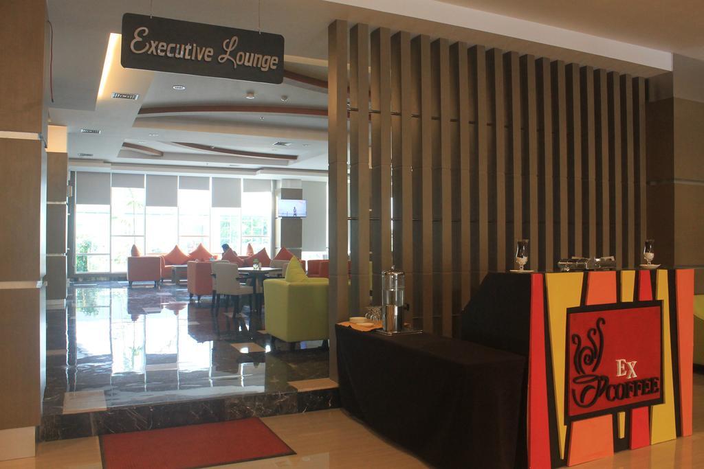 Dalton Hotel Makassar Extérieur photo