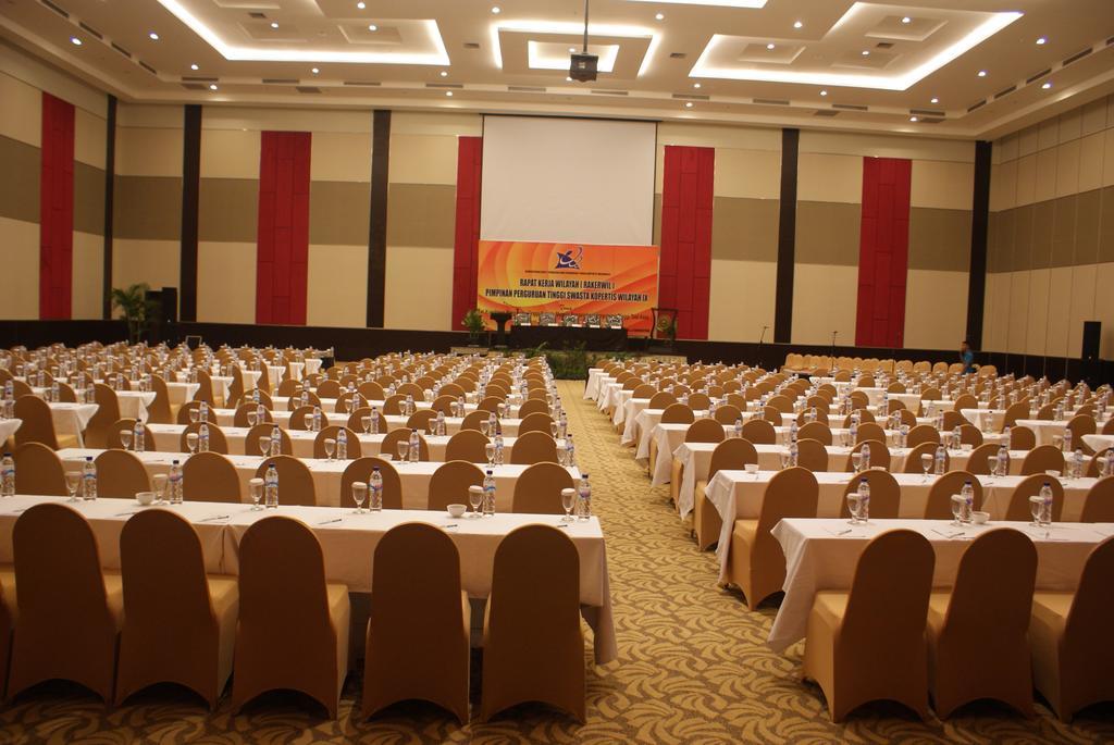 Dalton Hotel Makassar Extérieur photo