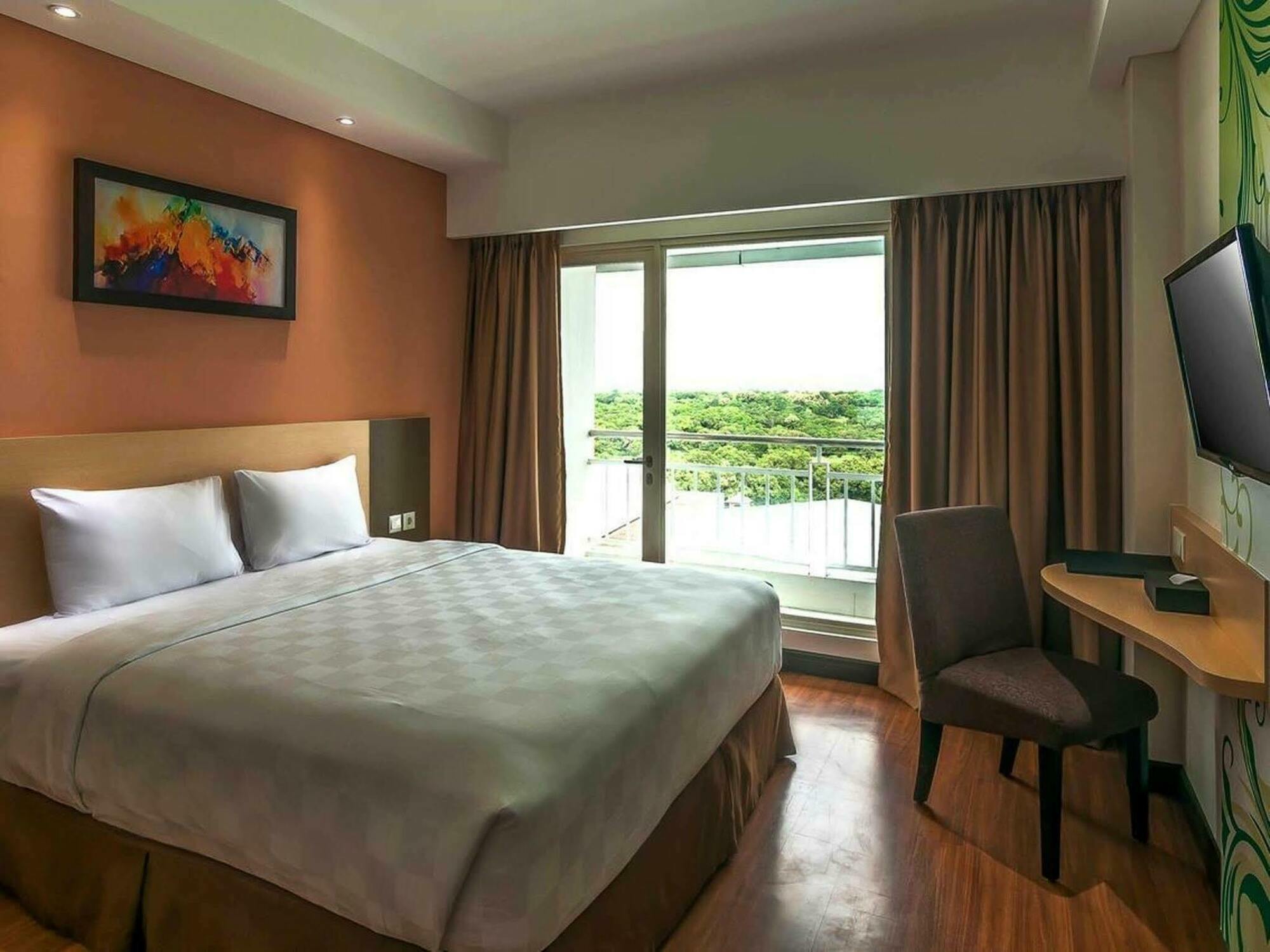 Dalton Hotel Makassar Extérieur photo